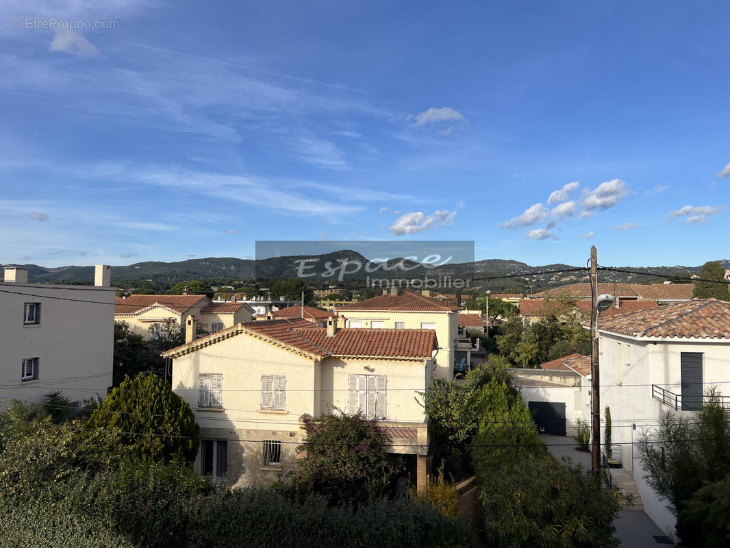 Appartement à SIX-FOURS-LES-PLAGES