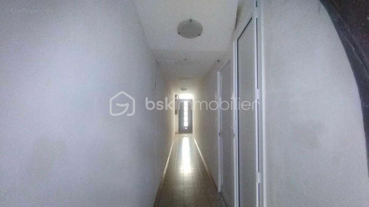 Appartement à SAINT-DENIS-DE-L&#039;HOTEL