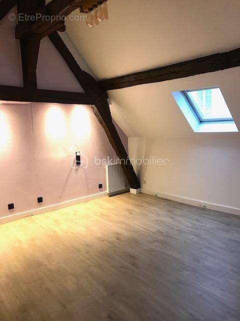 Appartement à MELUN