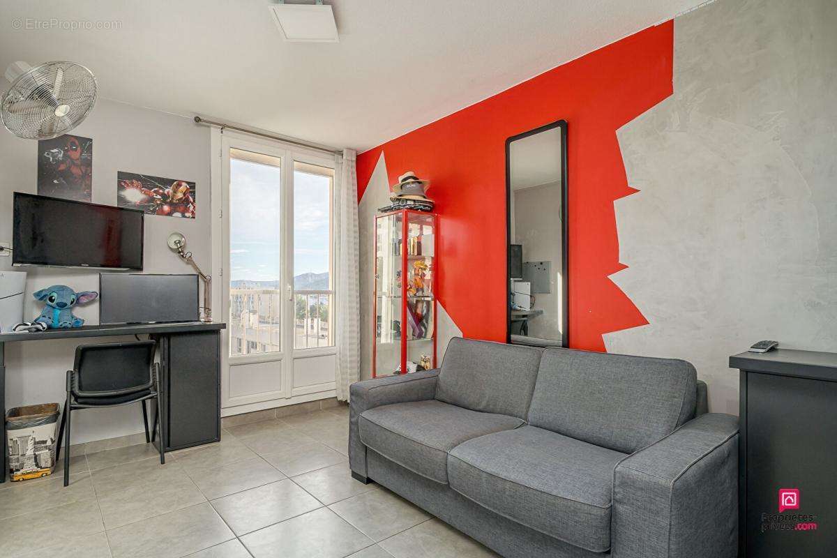 Appartement à MARSEILLE-11E