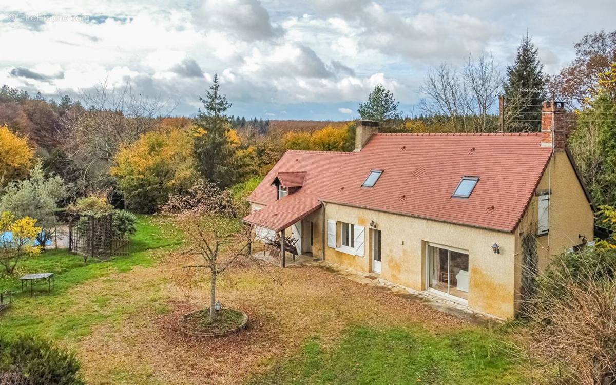 Maison à CHATEAU-DU-LOIR