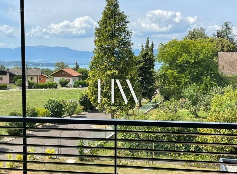 Appartement à ANTHY-SUR-LEMAN