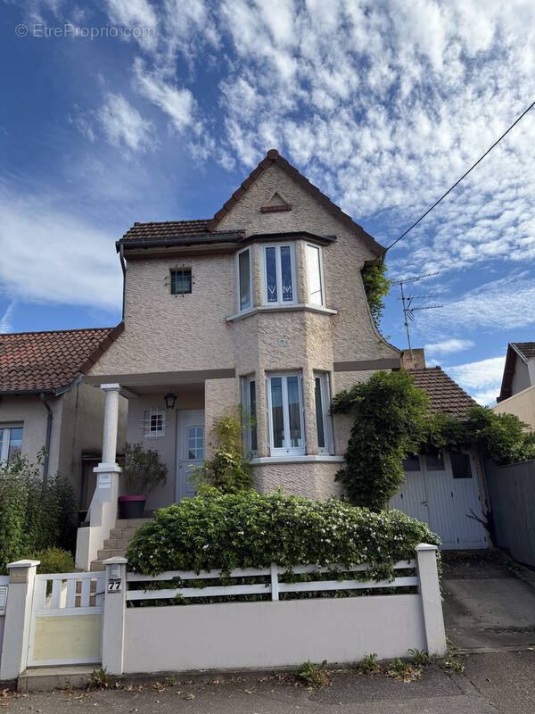 Maison à BELLERIVE-SUR-ALLIER