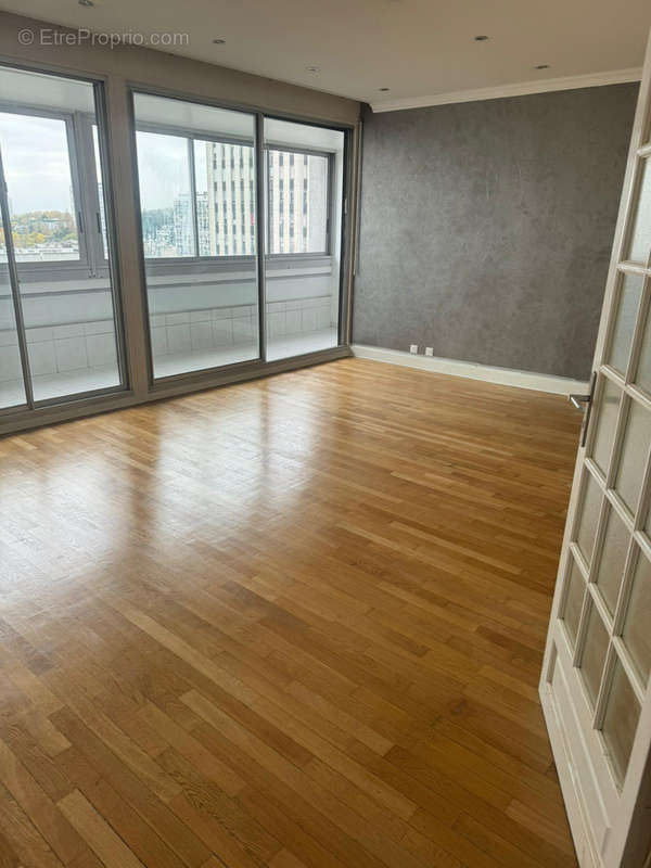 Appartement à SARCELLES