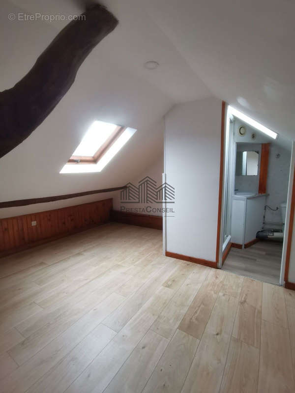 Appartement à CAUDEBEC-LES-ELBEUF