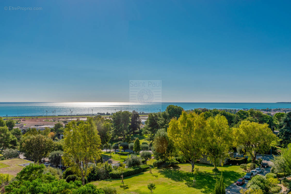 Appartement à CAGNES-SUR-MER