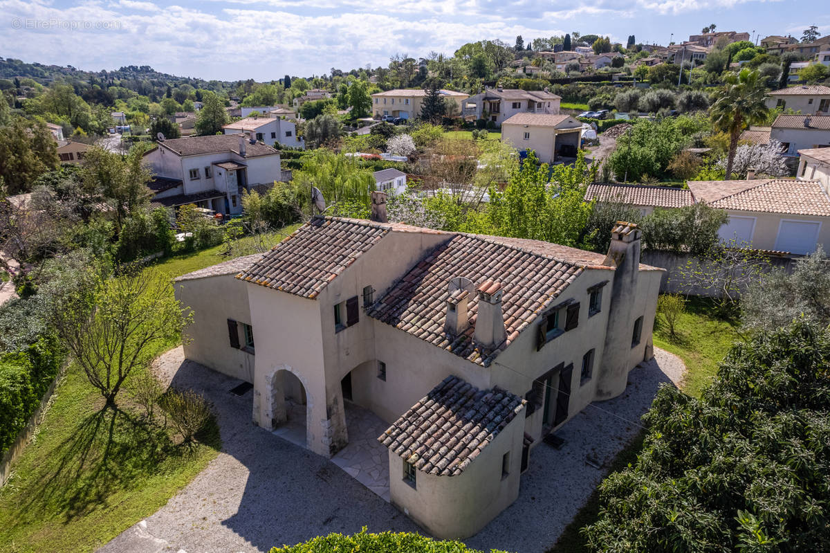 Maison à LA COLLE-SUR-LOUP