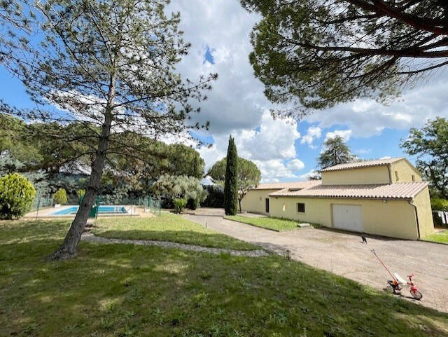 Maison à SAINT-SATURNIN-LES-APT