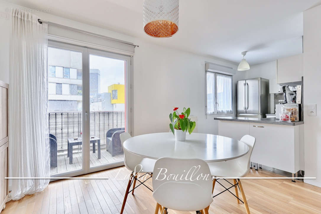 Appartement à NANTERRE