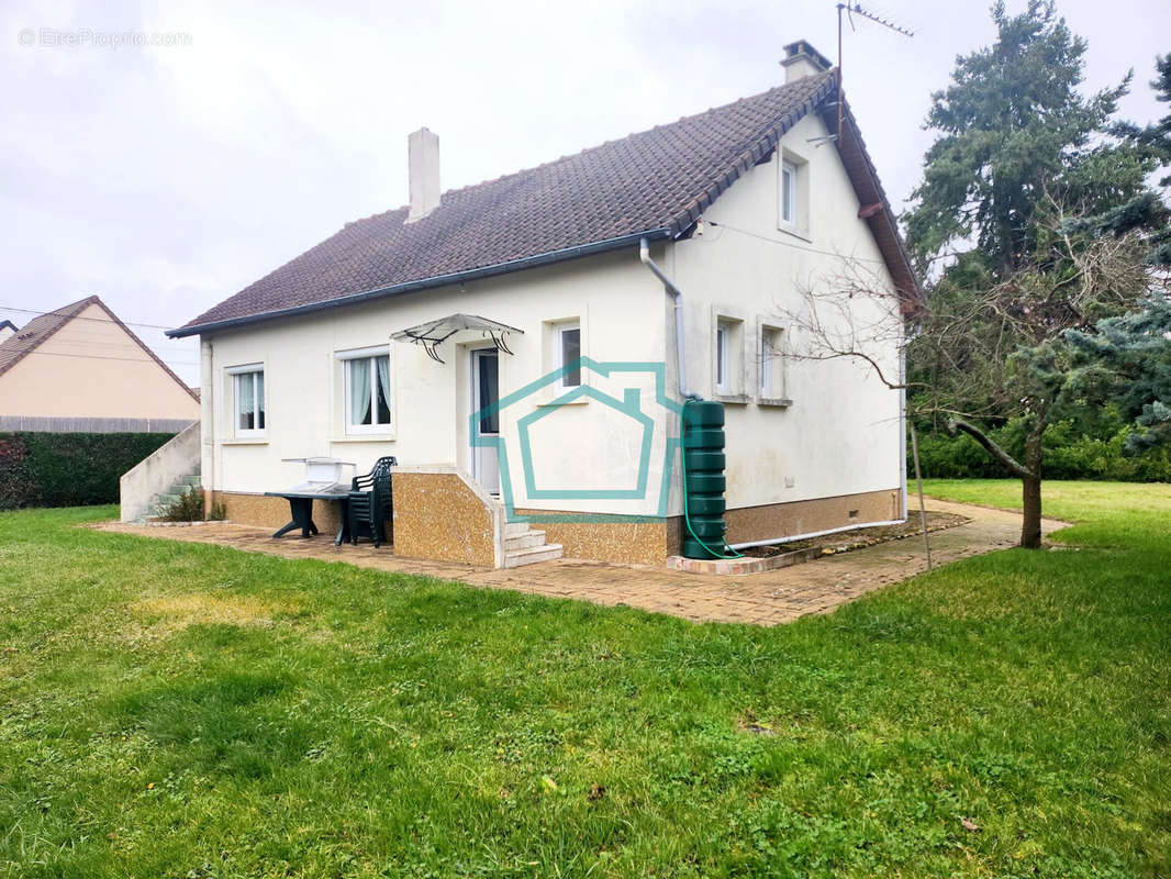 Maison à GARANCIERES