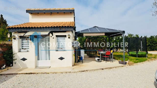 Maison à NIMES