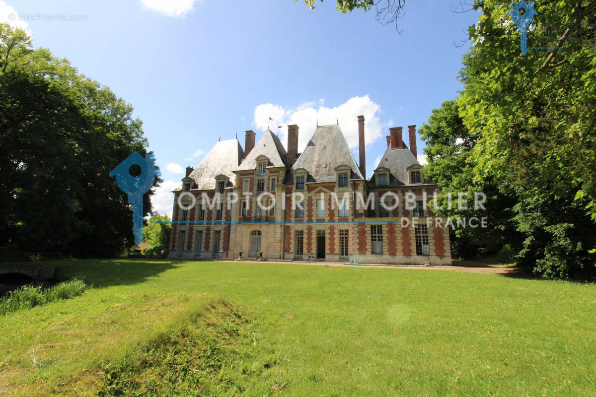 Maison à CHAMBRAY