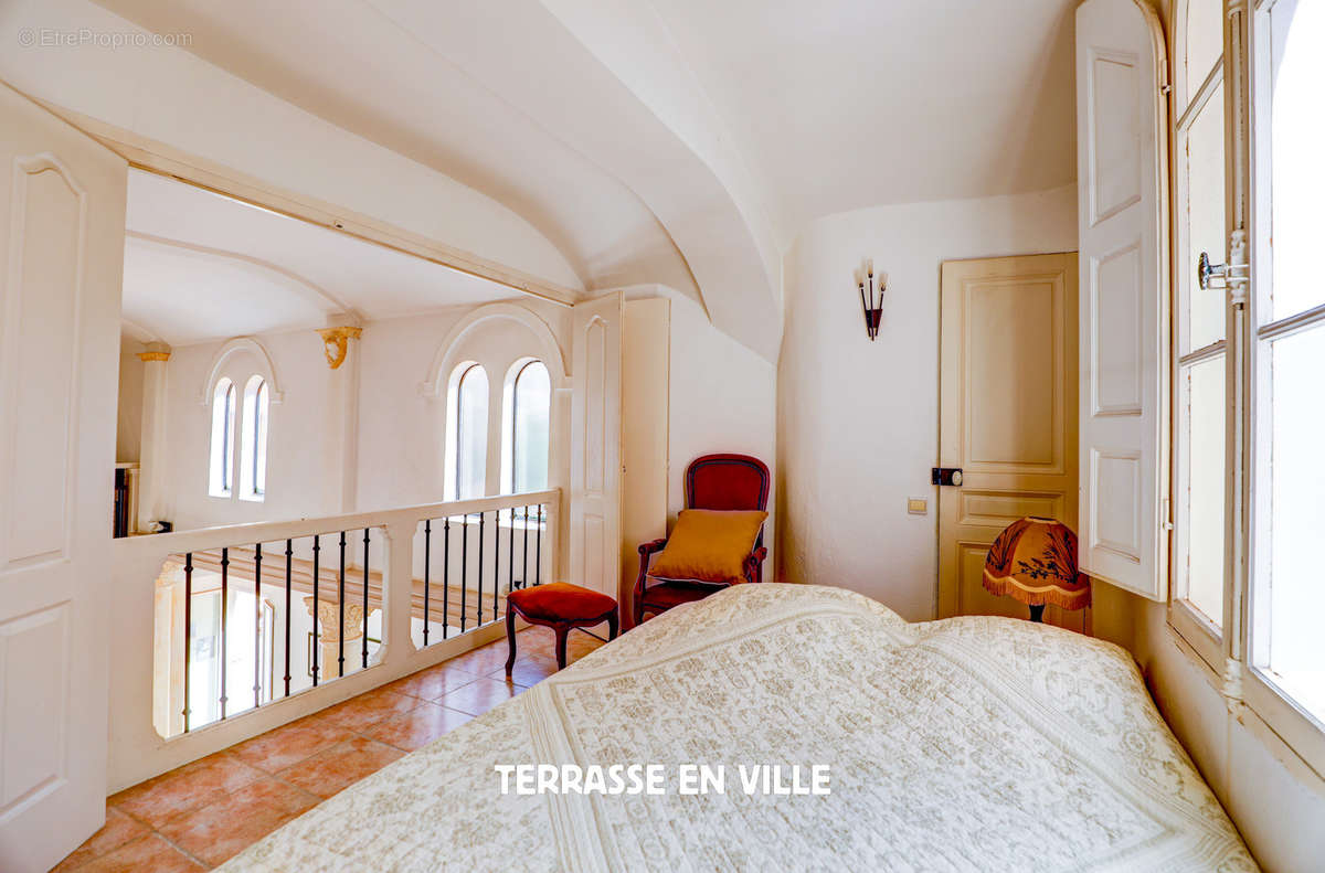 Maison à MARSEILLE-6E