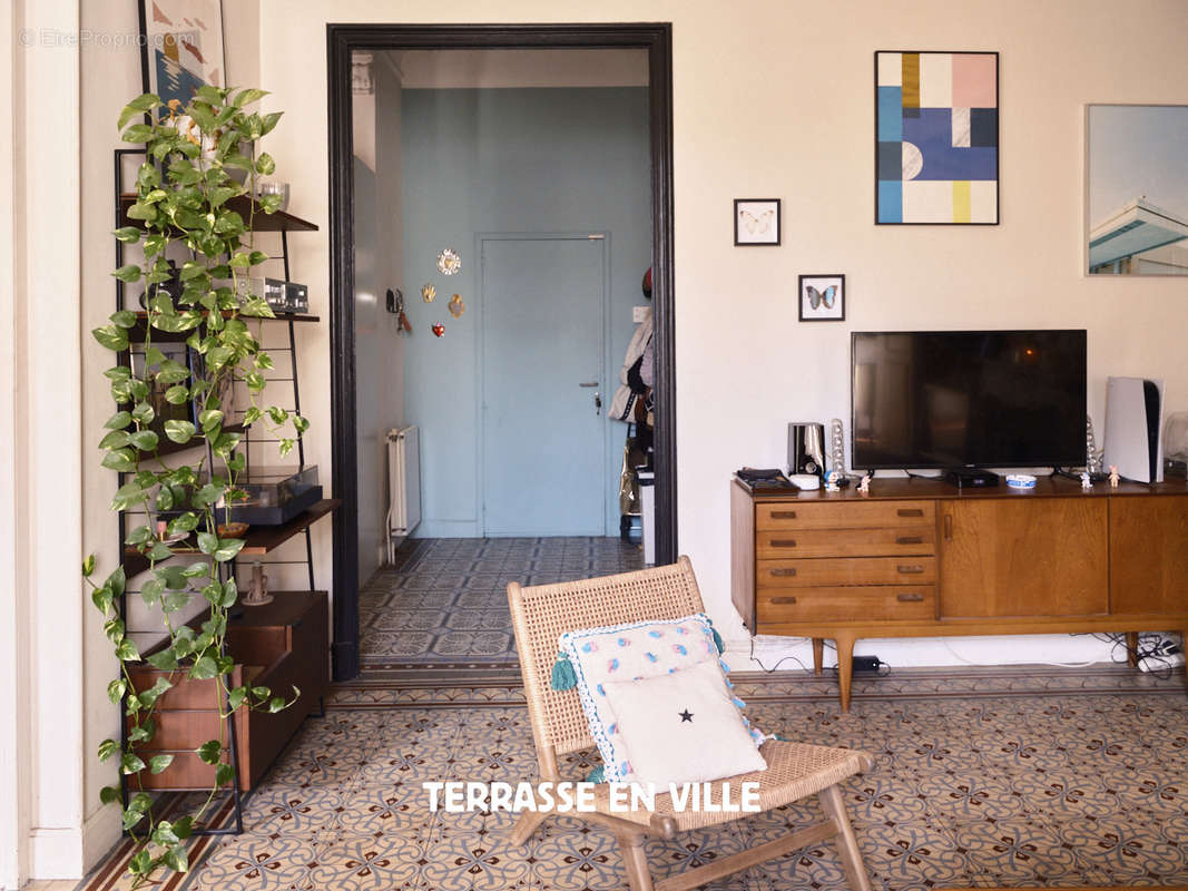 Appartement à MARSEILLE-3E