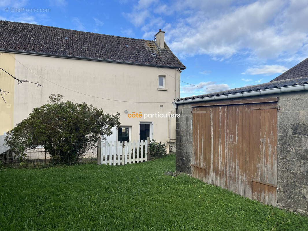 Maison à BRICQUEBEC