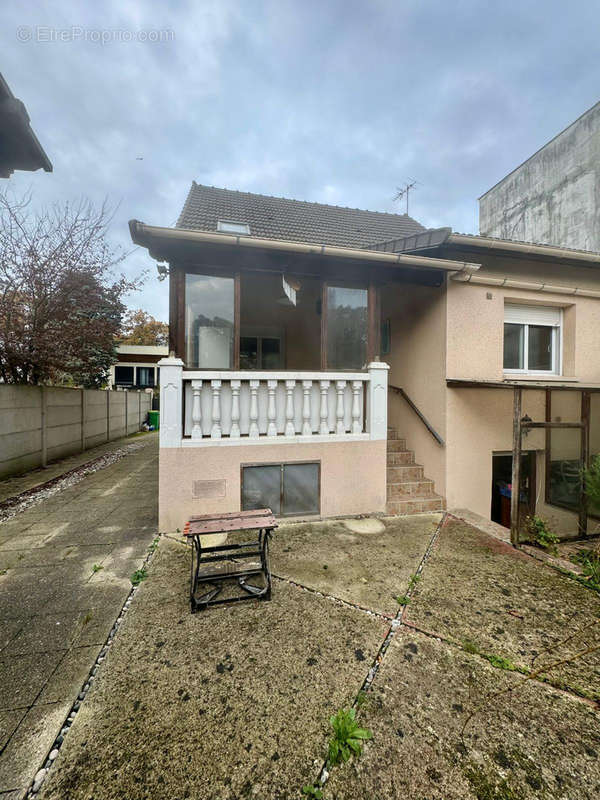 Maison à LES PAVILLONS-SOUS-BOIS