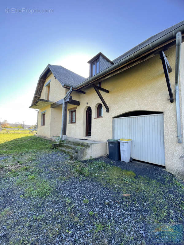 Maison à BARZUN