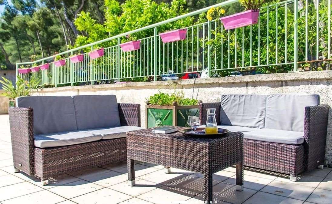 Appartement à MARSEILLE-9E