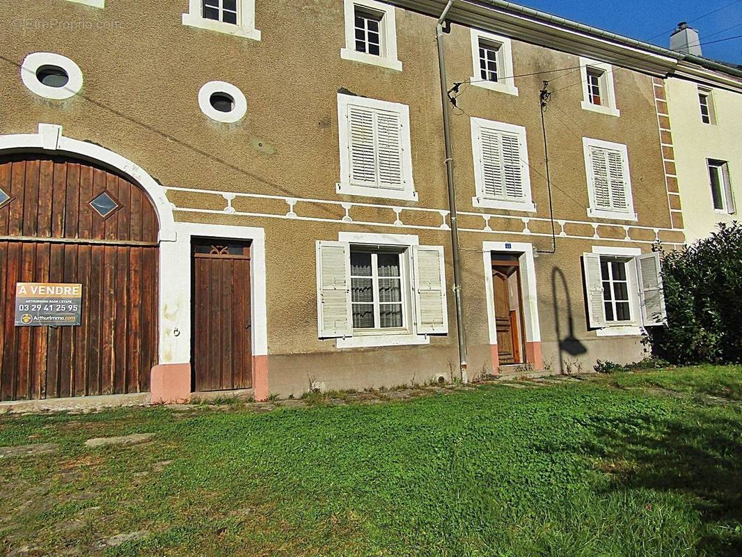 Maison à CELLES-SUR-PLAINE