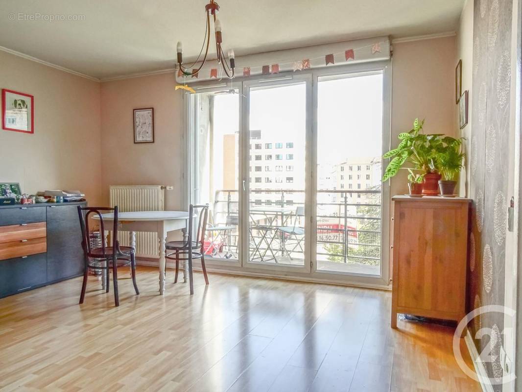 Appartement à LYON-3E