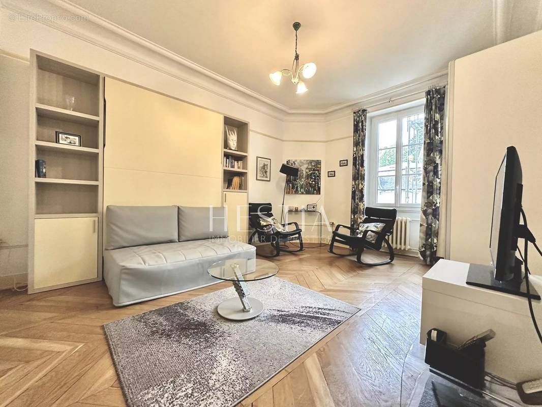 Appartement à AIX-LES-BAINS