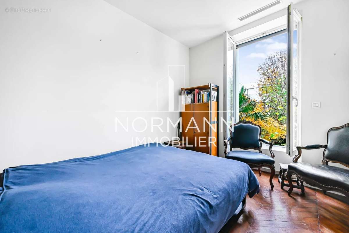 Appartement à PARIS-20E