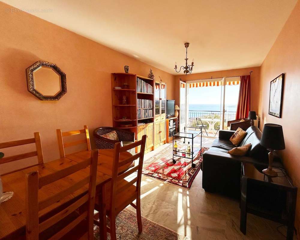 Appartement à MENTON