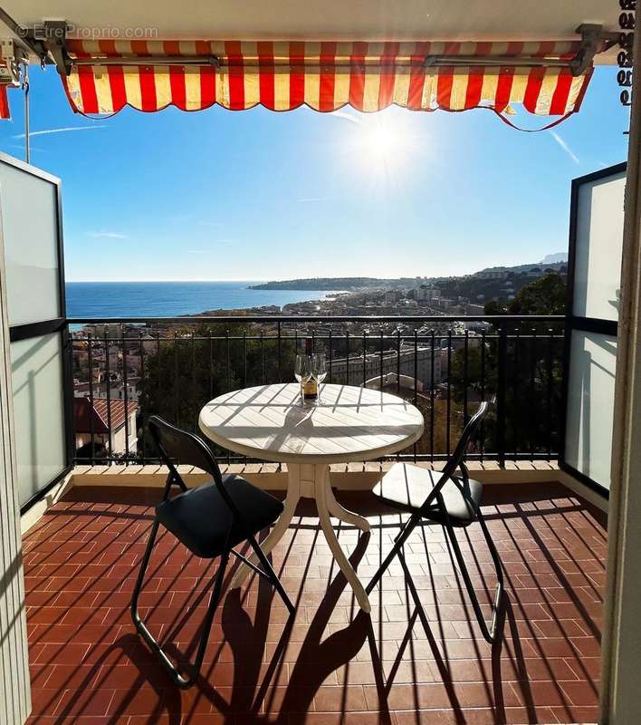 Appartement à MENTON