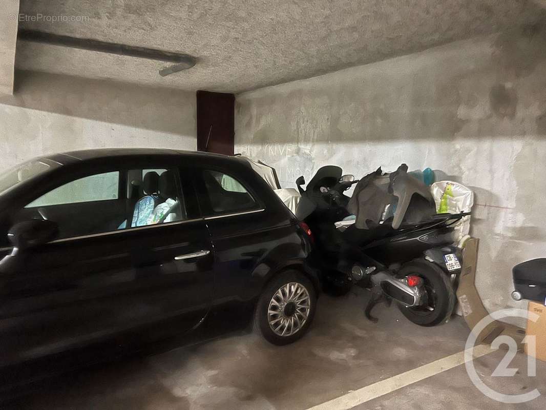 Parking à NICE