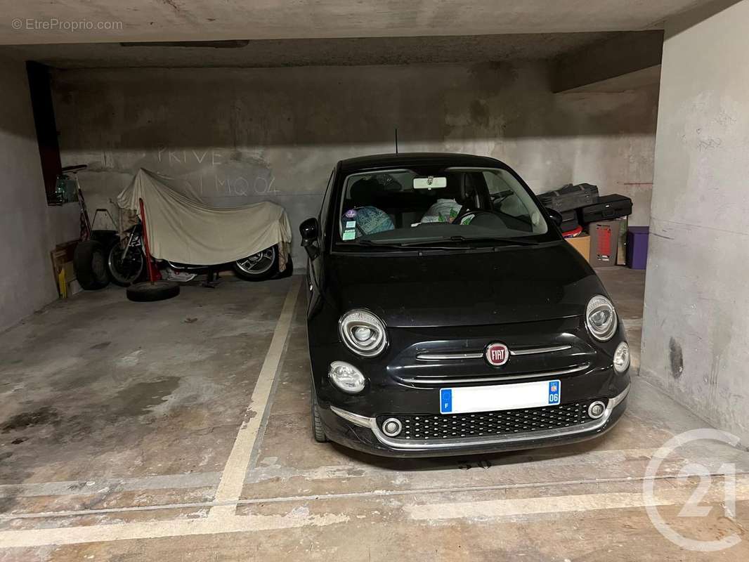 Parking à NICE