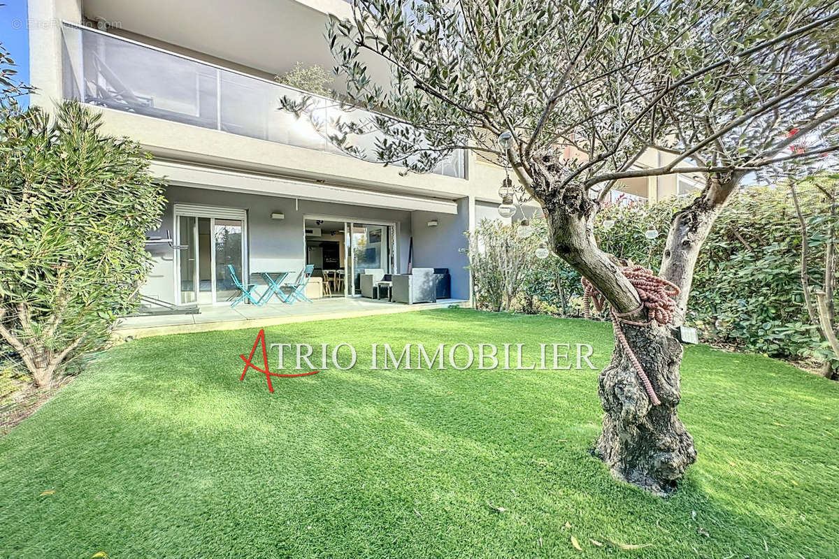 Appartement à VILLENEUVE-LOUBET