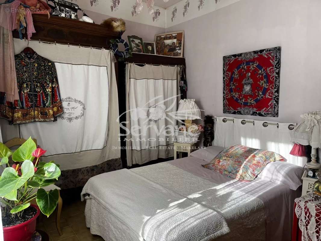 Appartement à LORGUES