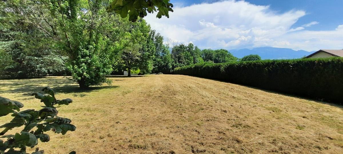 Terrain à CONTAMINE-SUR-ARVE