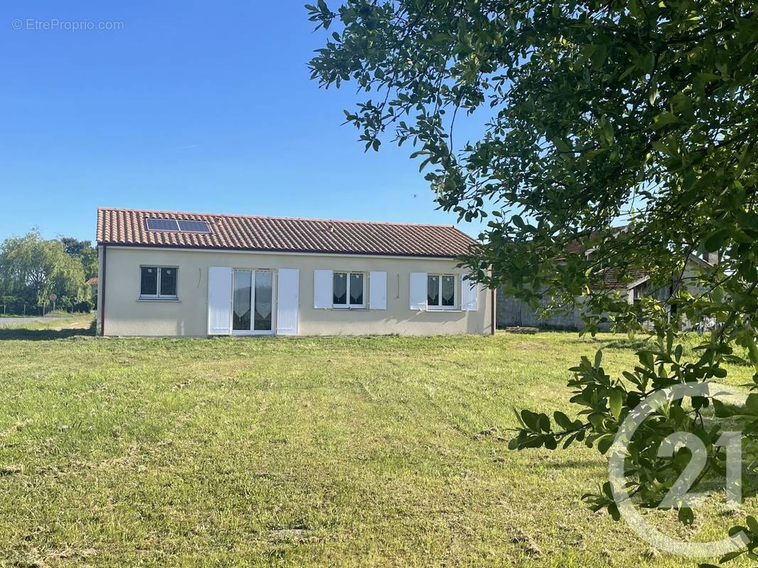 Maison à BLAYE