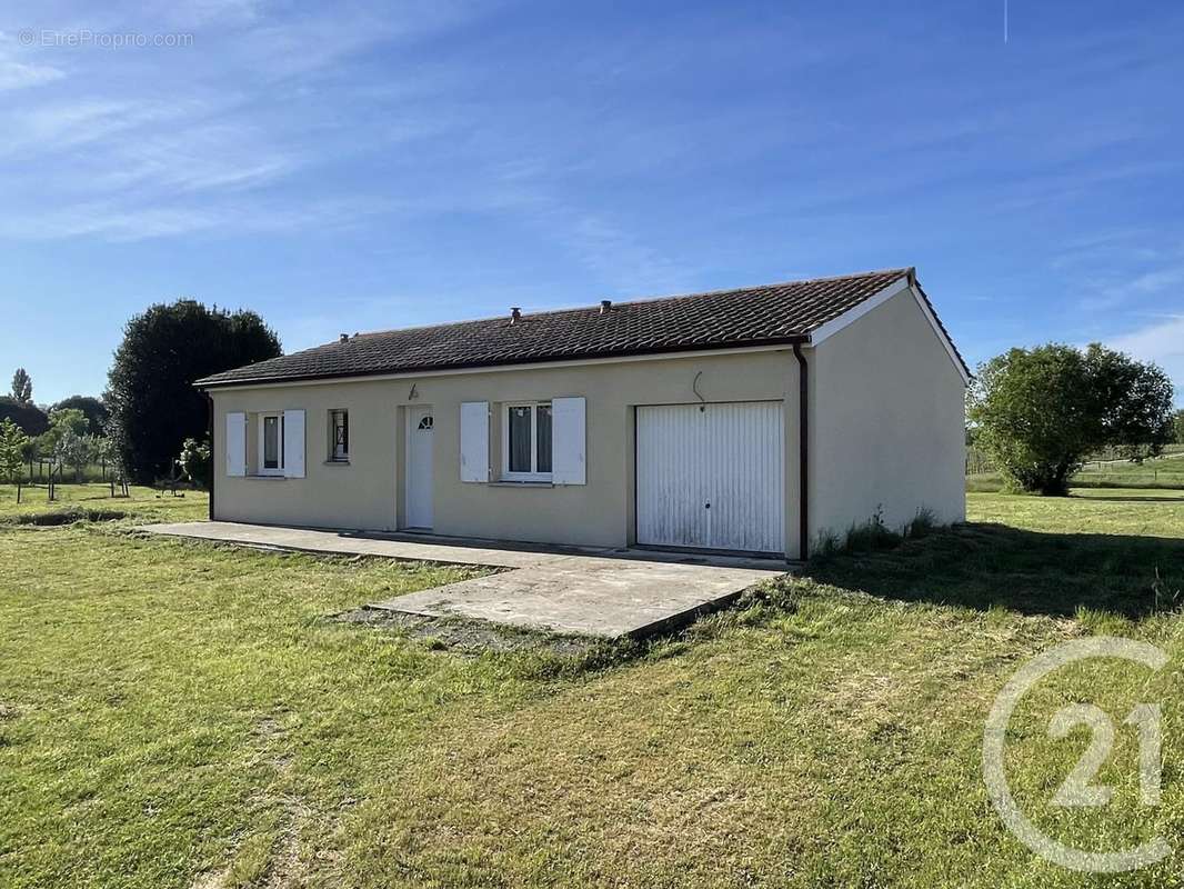 Maison à BLAYE