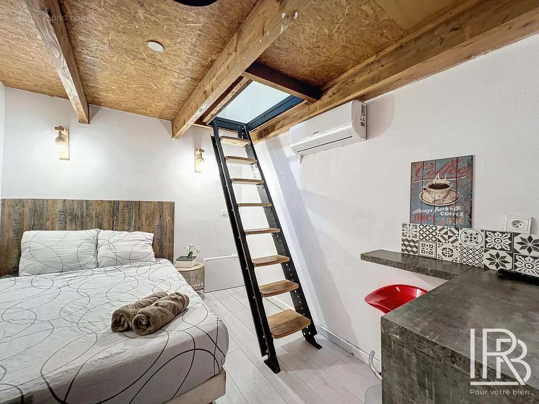 Appartement à MARSEILLE-7E