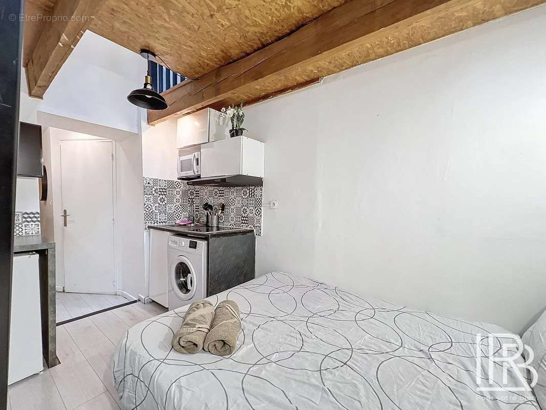 Appartement à MARSEILLE-7E