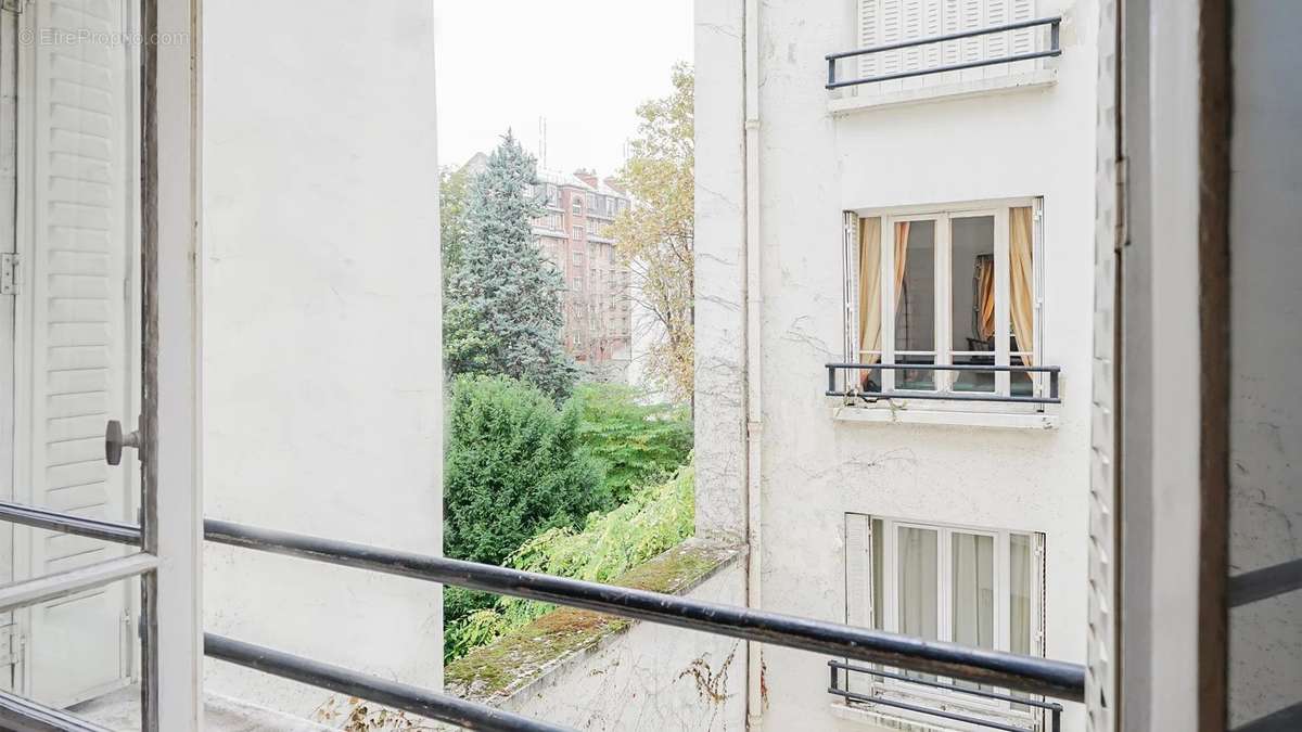 Appartement à PARIS-7E