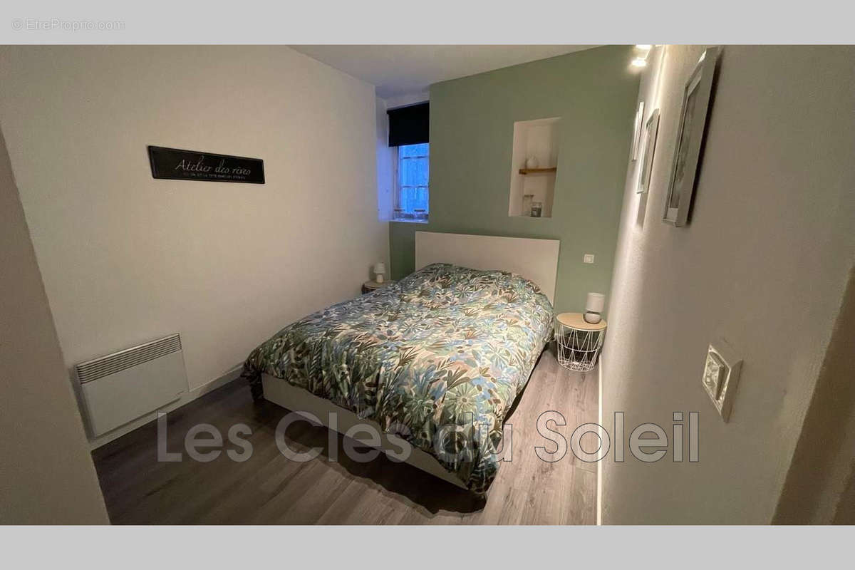 Appartement à CORRENS