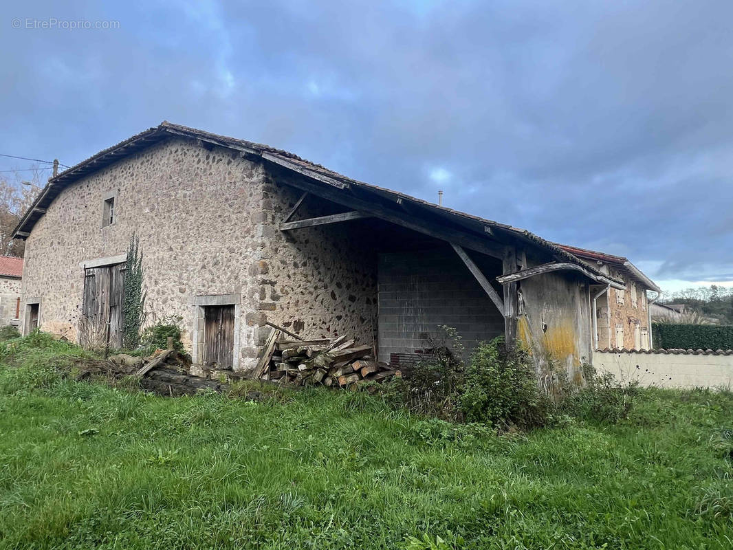 Maison à CHABANAIS