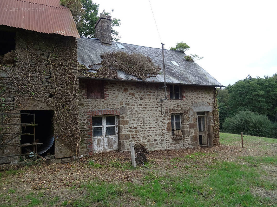 Maison à REFFUVEILLE