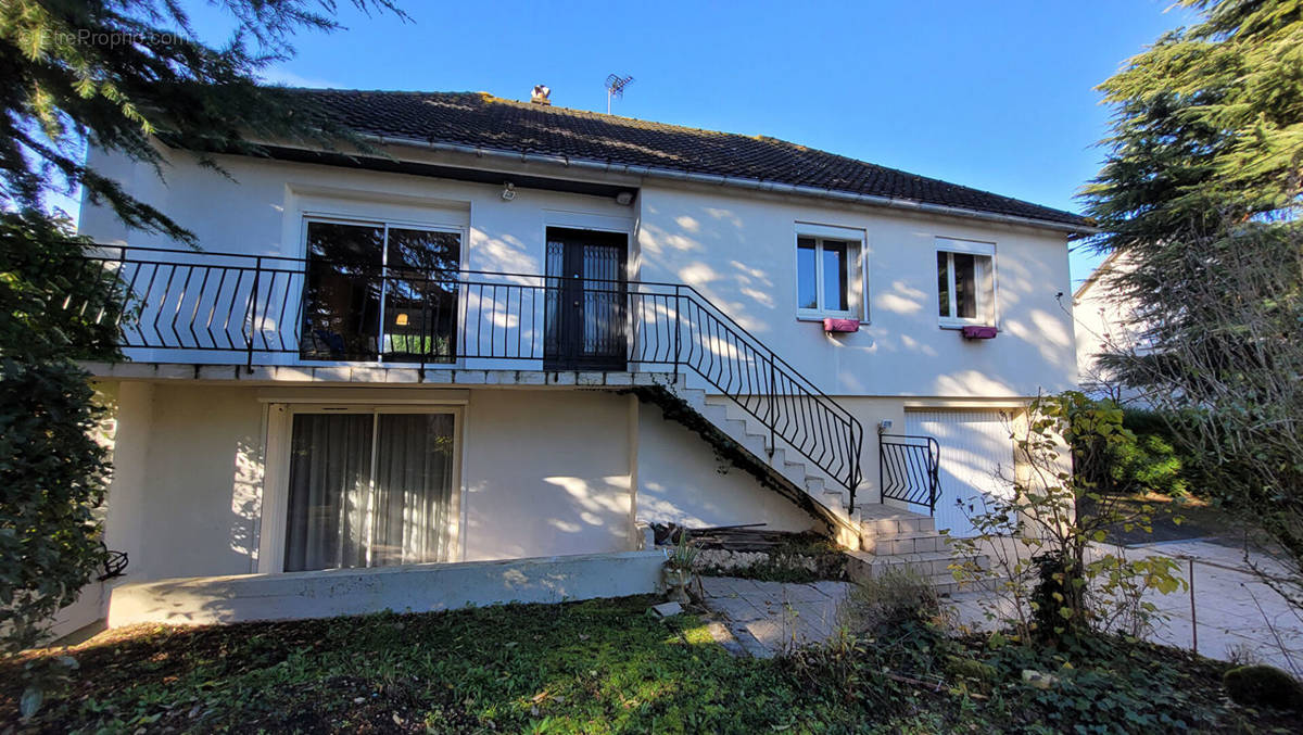 Maison à CHAMBRAY-LES-TOURS