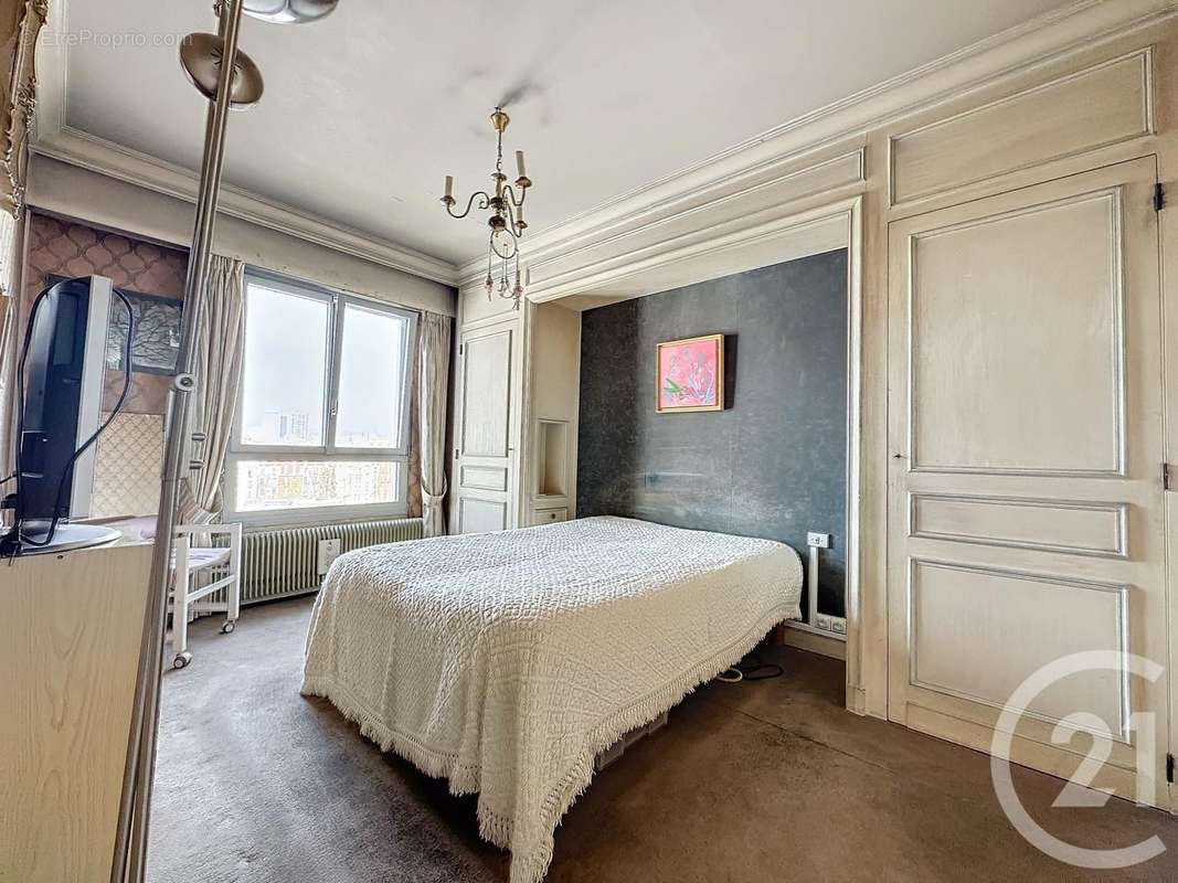 Appartement à PARIS-20E