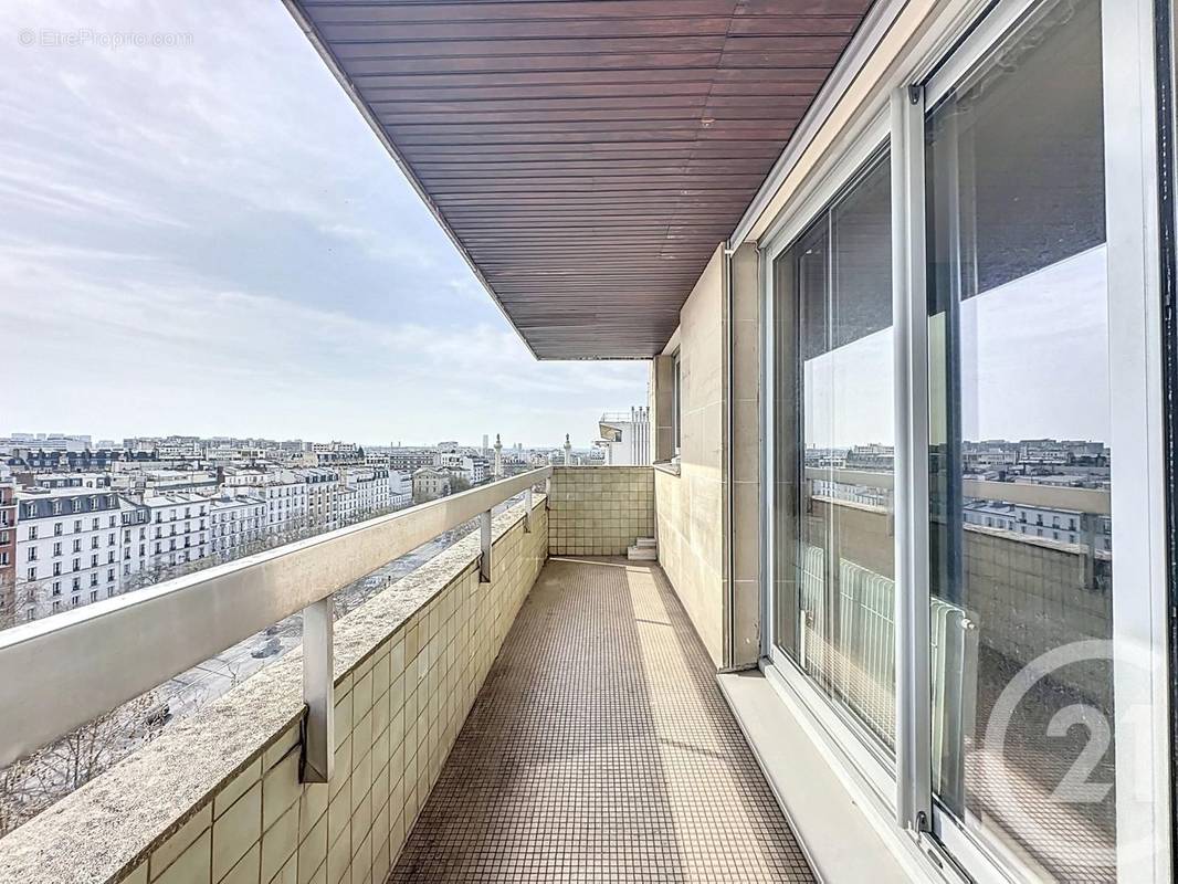 Appartement à PARIS-20E