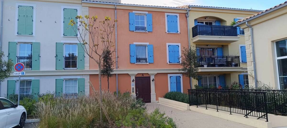 Appartement à ROQUEFORT-LES-PINS