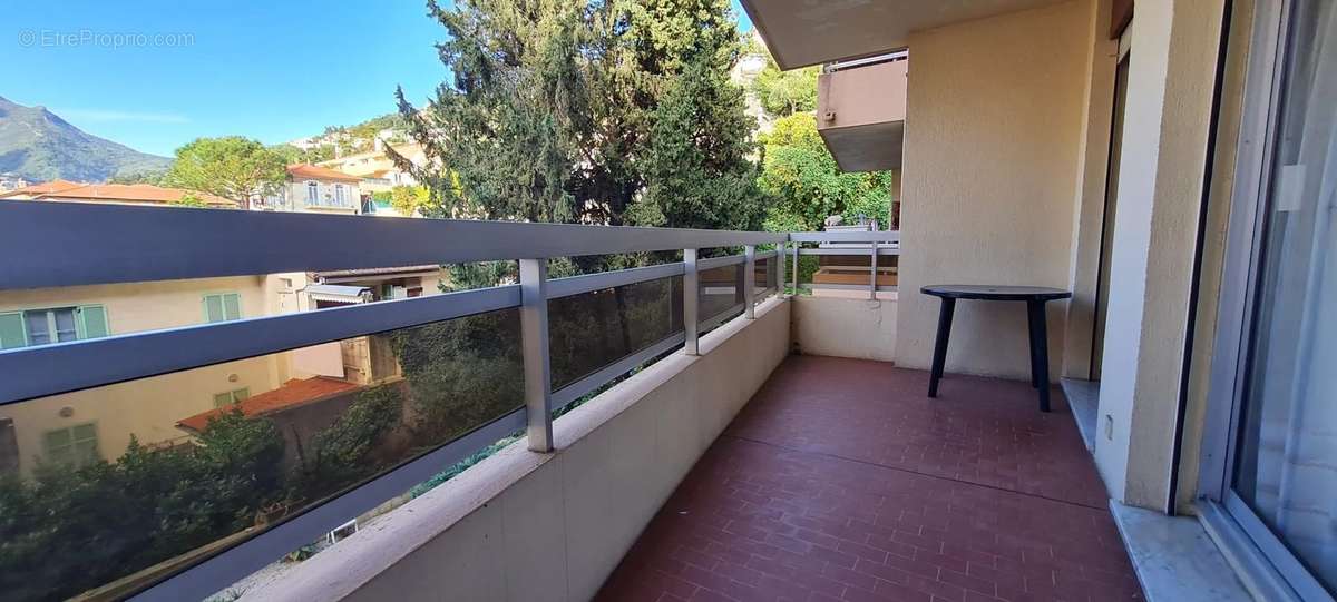 Appartement à MENTON