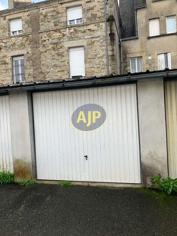 Parking à PONTIVY