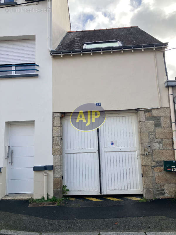 Parking à PONTIVY