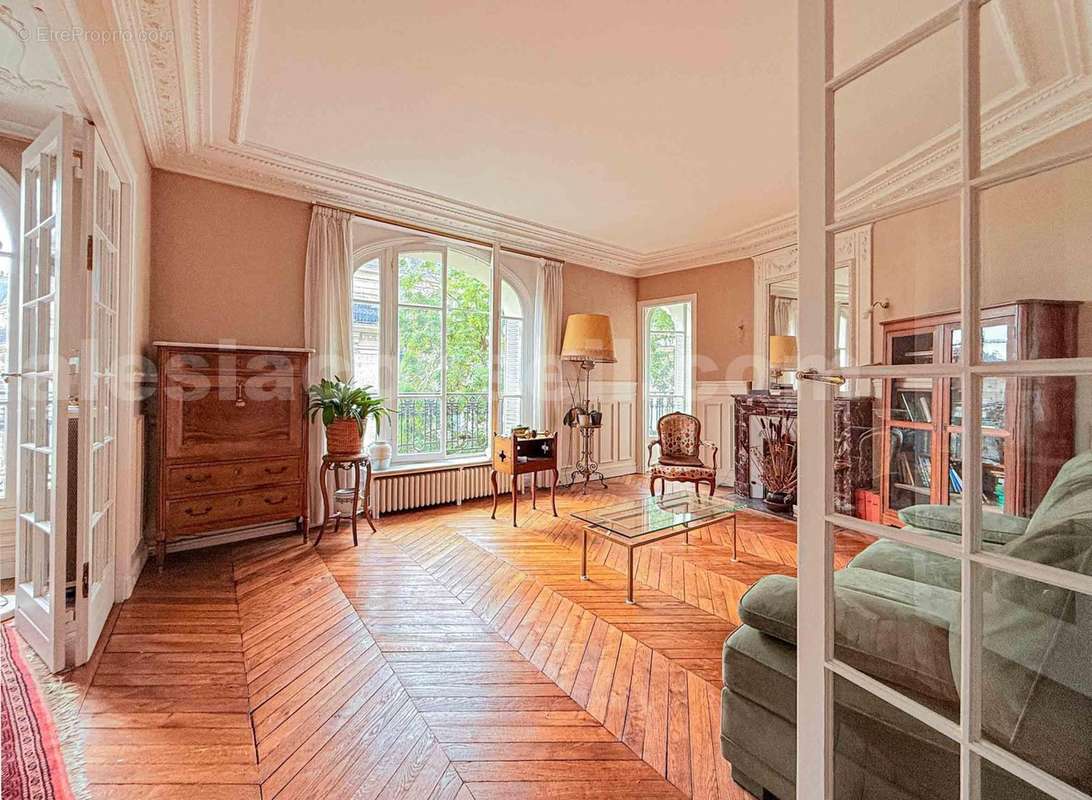 ales38-satd-sej - Appartement à PARIS-14E