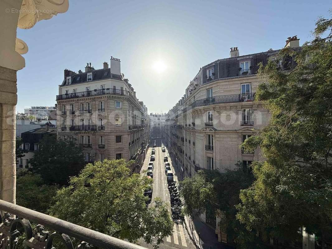 ales38-satd-vue - Appartement à PARIS-14E